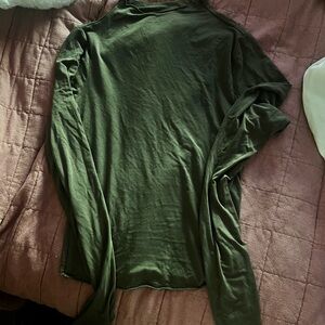 GOOD AMERICAN long sleeve tee COLOR FOG SIZE MEDIUM
In GUC